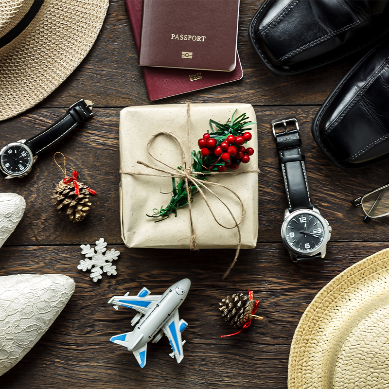 10 Must-Have Accessories for Every Season